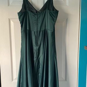 Windsor green prom dress size 8